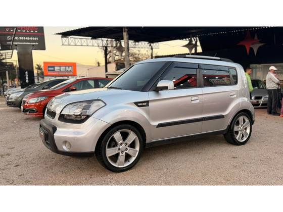 KIA SOUL 1.6 EX 16V GASOLINA 4P AUTOMÁTICO